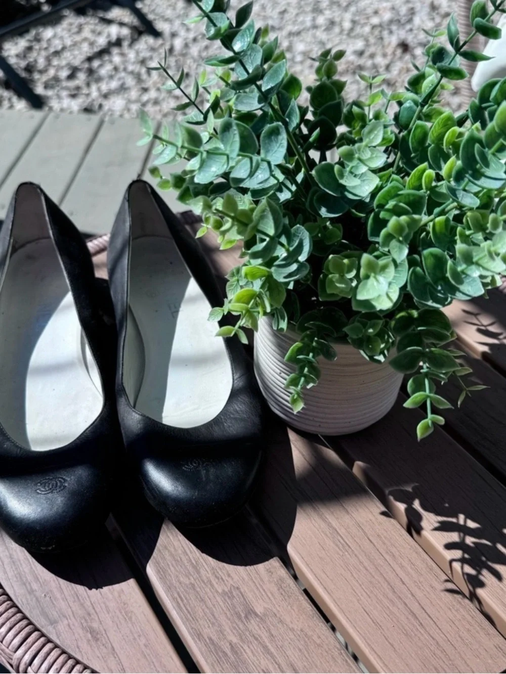 CHANEL Black Leather CC Chain Heel Ballet Flats • EU 40 • Made in Italy
